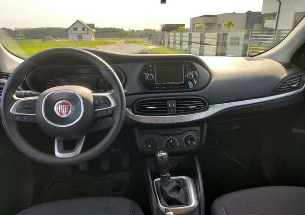 Fiat Tipo cena 39900 przebieg: 53800, rok produkcji 2018 z Dobra małe 29